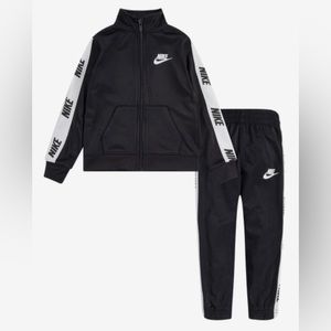 Nike Taping Tricot Set -
Boys' Toddler